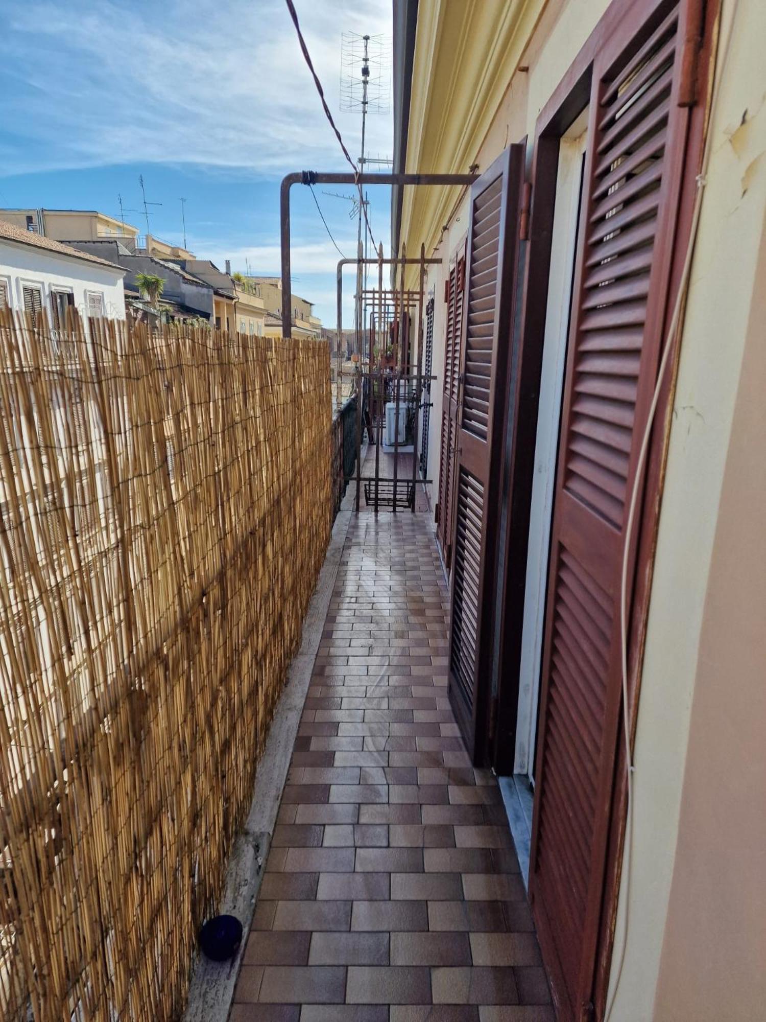 Appartamento-Castro Pretorio Рим Экстерьер фото