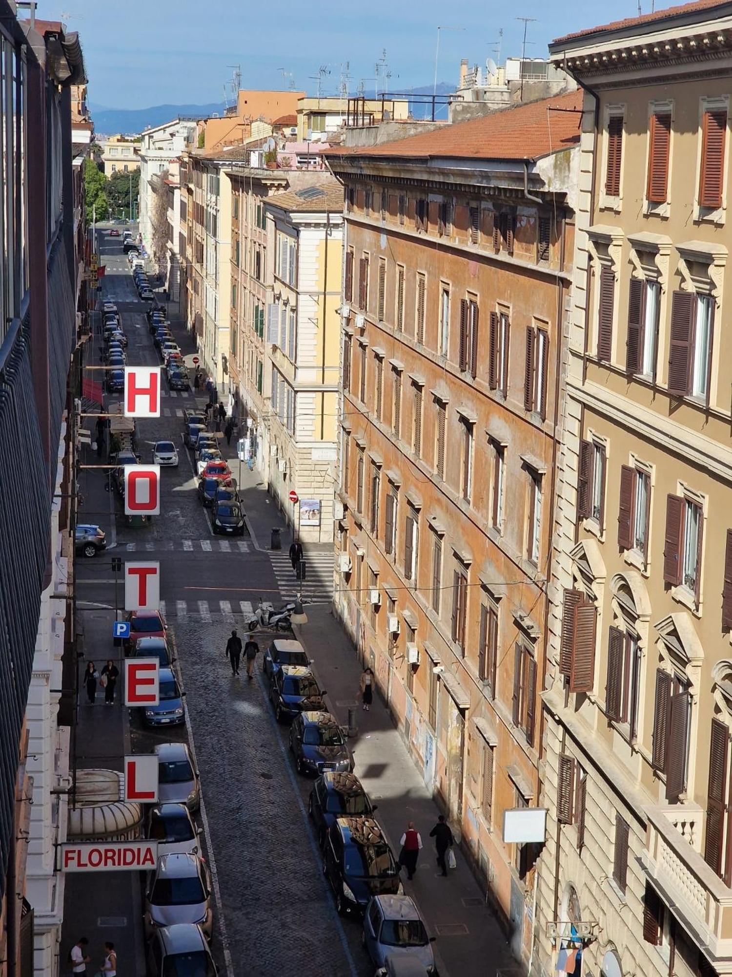 Appartamento-Castro Pretorio Рим Экстерьер фото